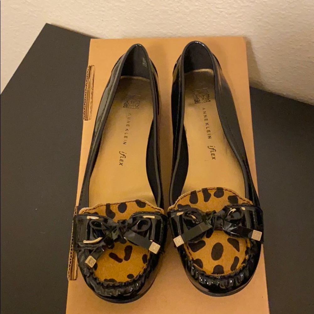 Shoes-Flats